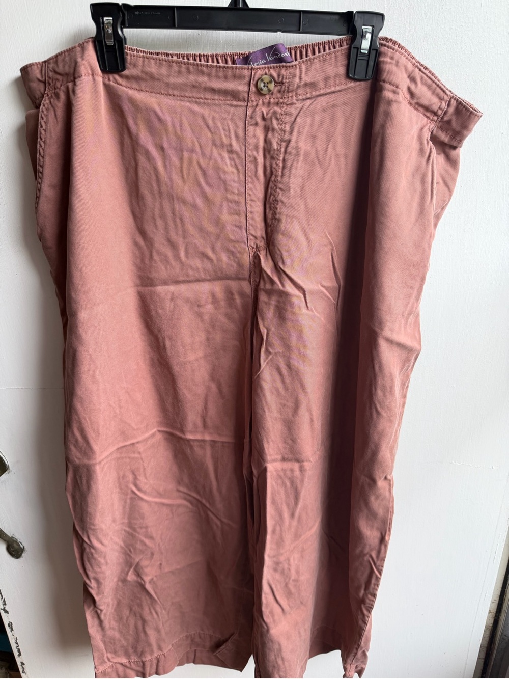 Gloria Vanderbilt Woman’s Rose Pink Chinos